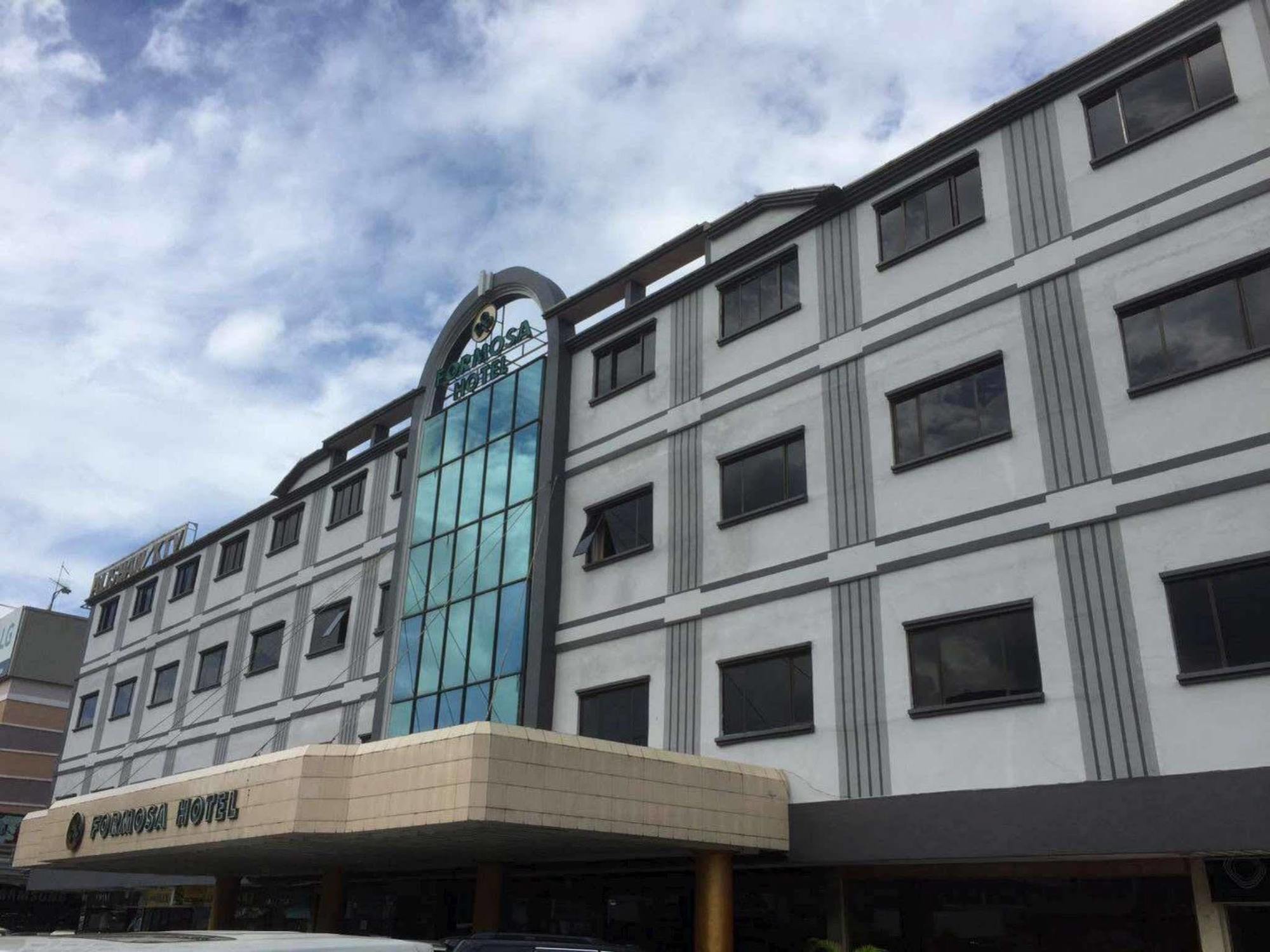 Formosa Hotel Batam Eksteriør bilde